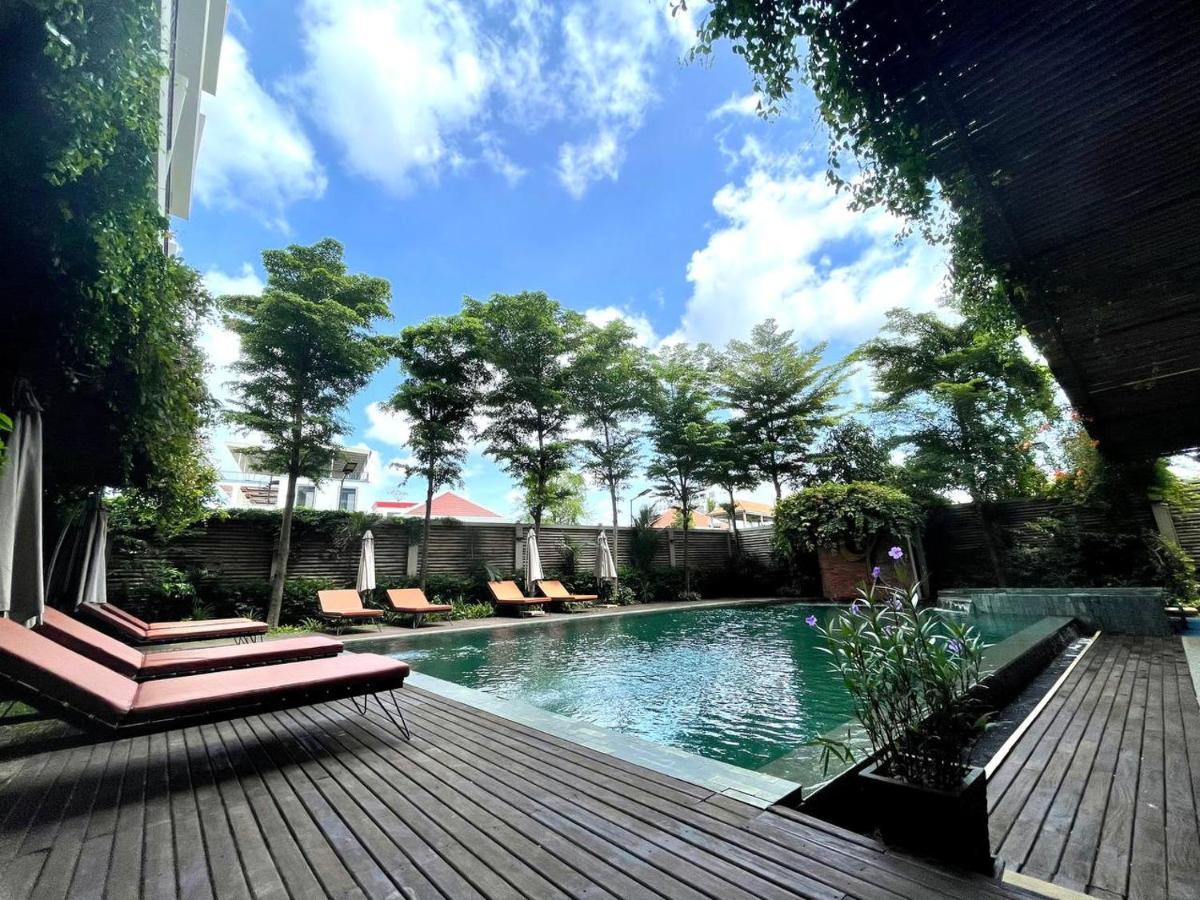 Daco Hotel Siem Reap Bagian luar foto