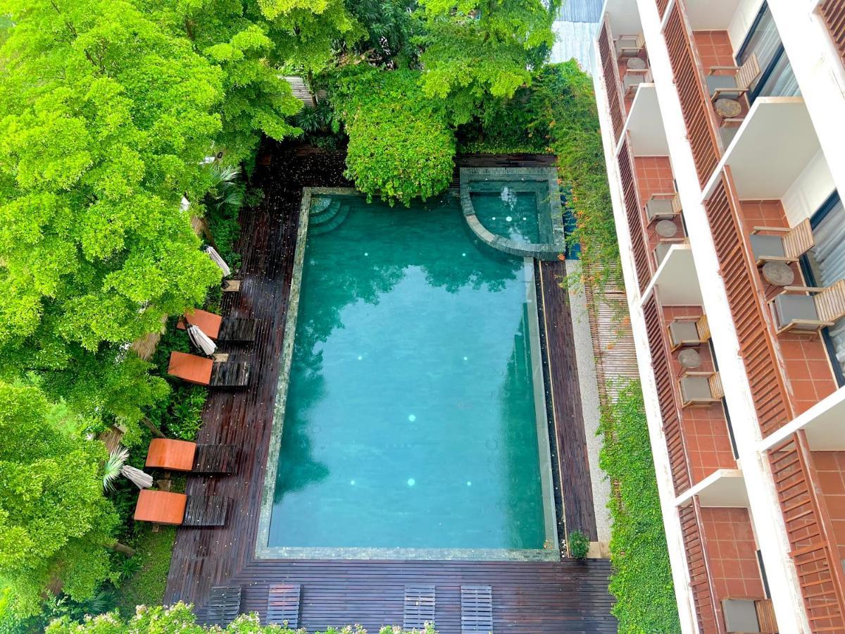 Daco Hotel Siem Reap Bagian luar foto