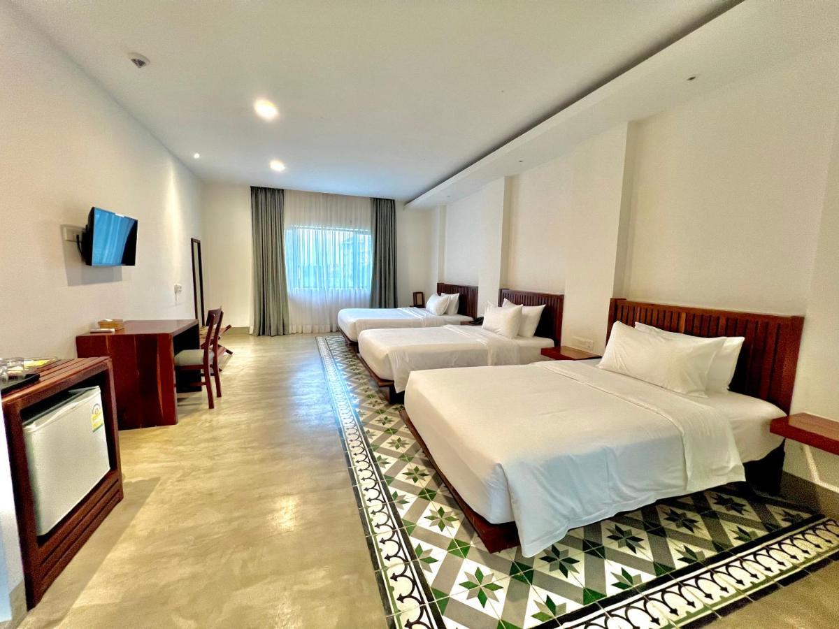 Daco Hotel Siem Reap Bagian luar foto