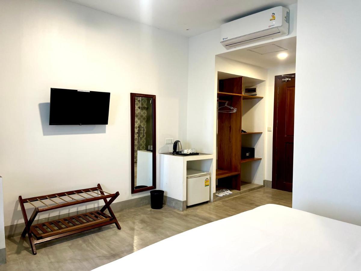 Daco Hotel Siem Reap Bagian luar foto