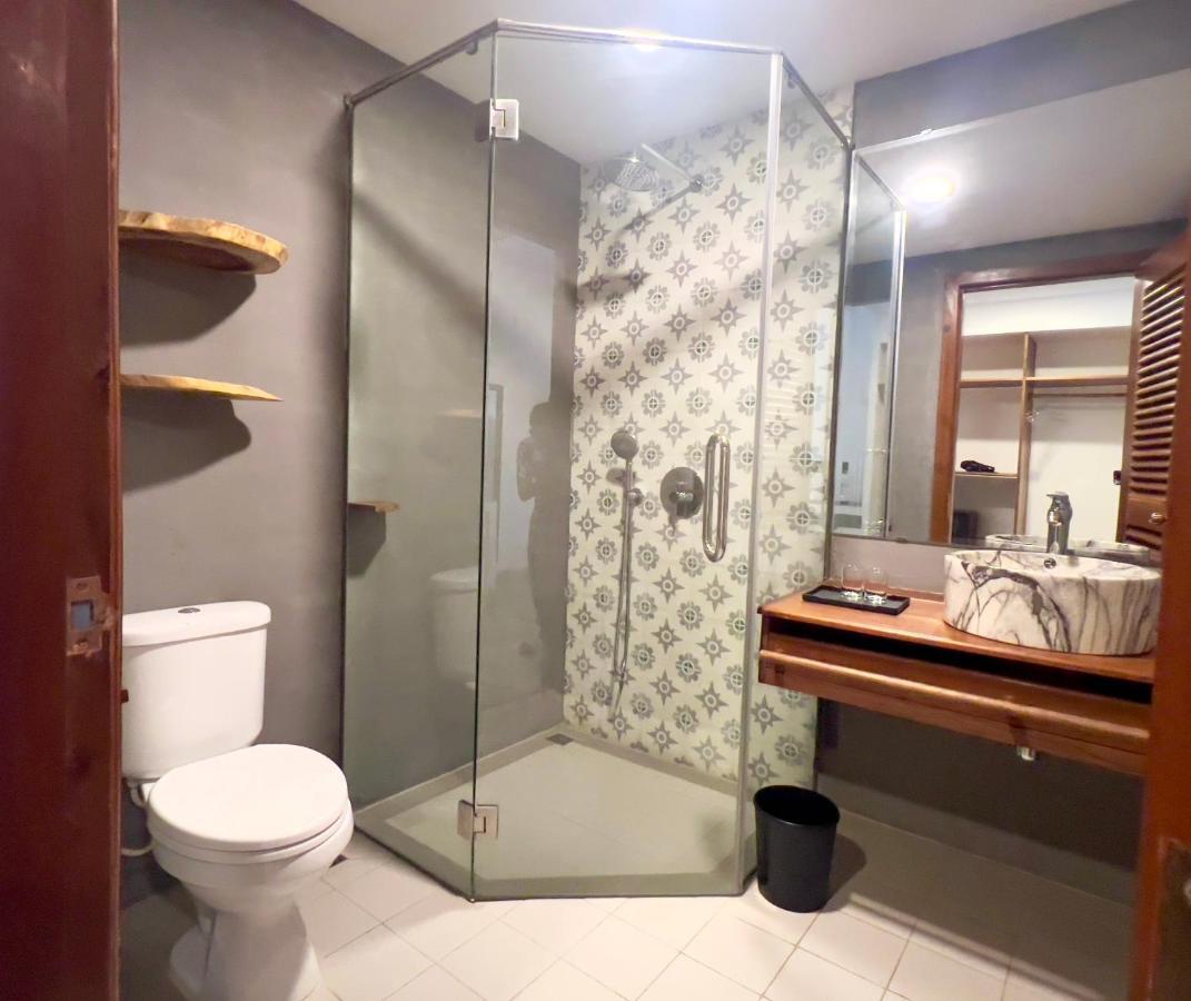 Daco Hotel Siem Reap Bagian luar foto