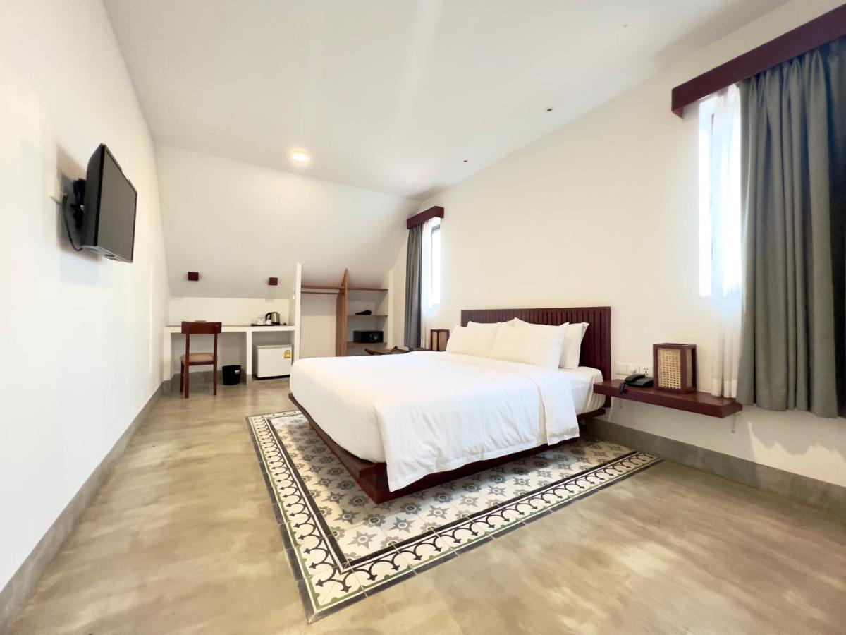 Daco Hotel Siem Reap Bagian luar foto