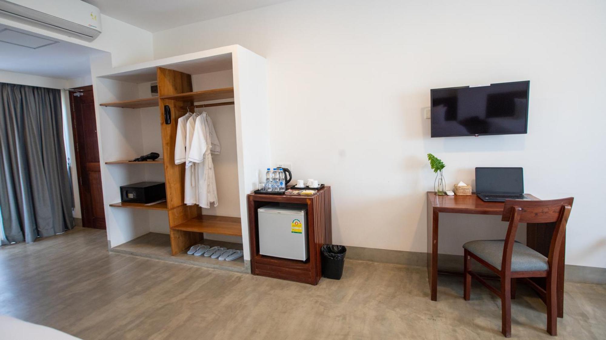 Daco Hotel Siem Reap Bagian luar foto